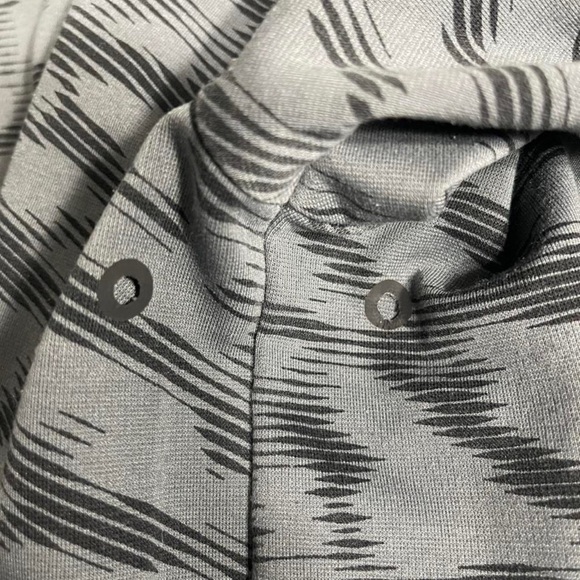 JORDAN BASKETBALL SHIRT - Picture 2 of 4